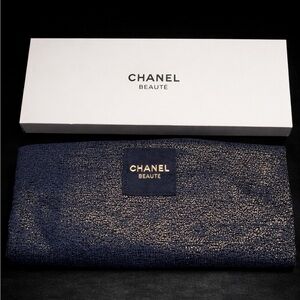 CHANEL Beauté Midnight Blue and Gold Clutch